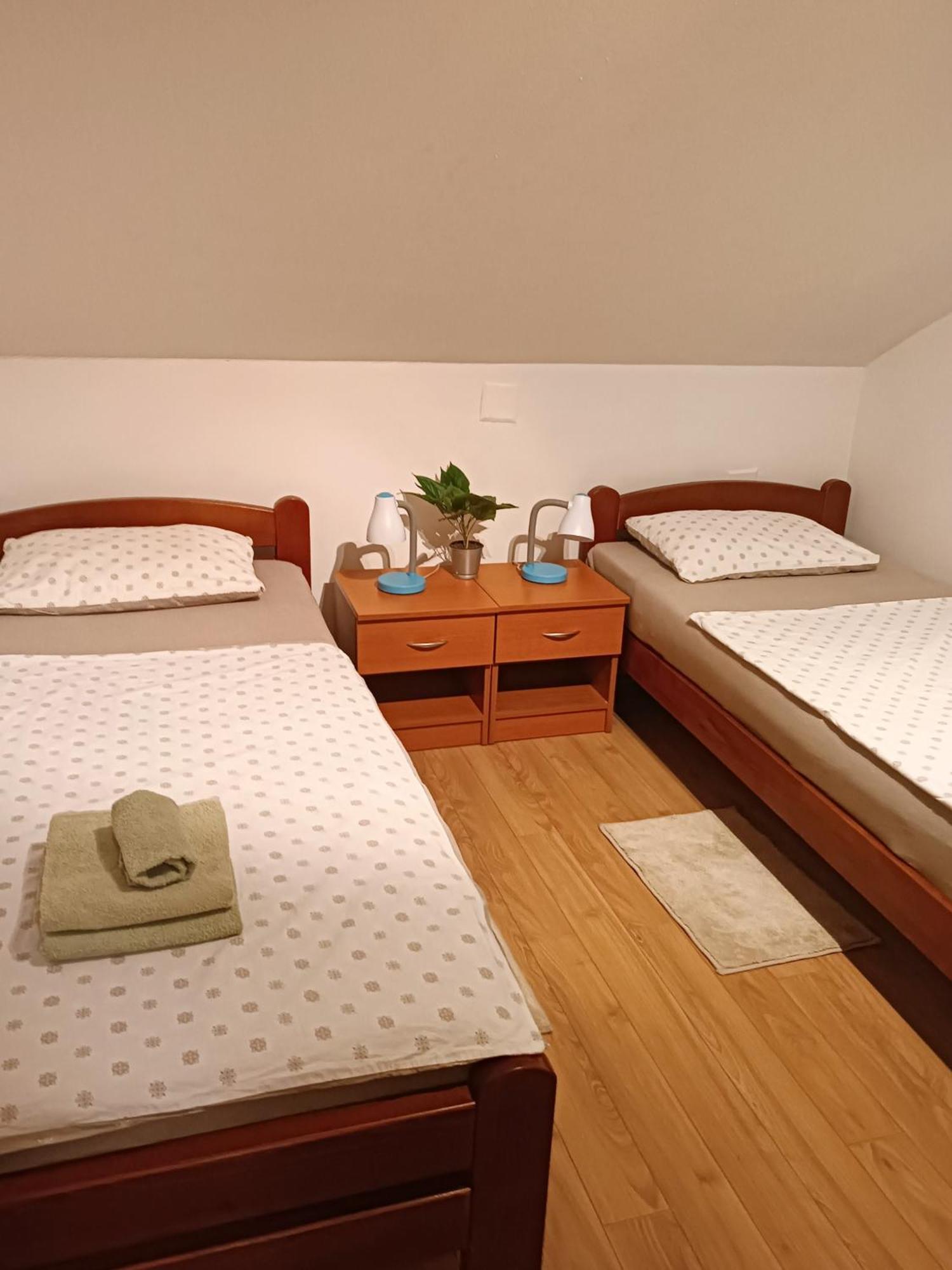 Apartman Petra Zabok Esterno foto